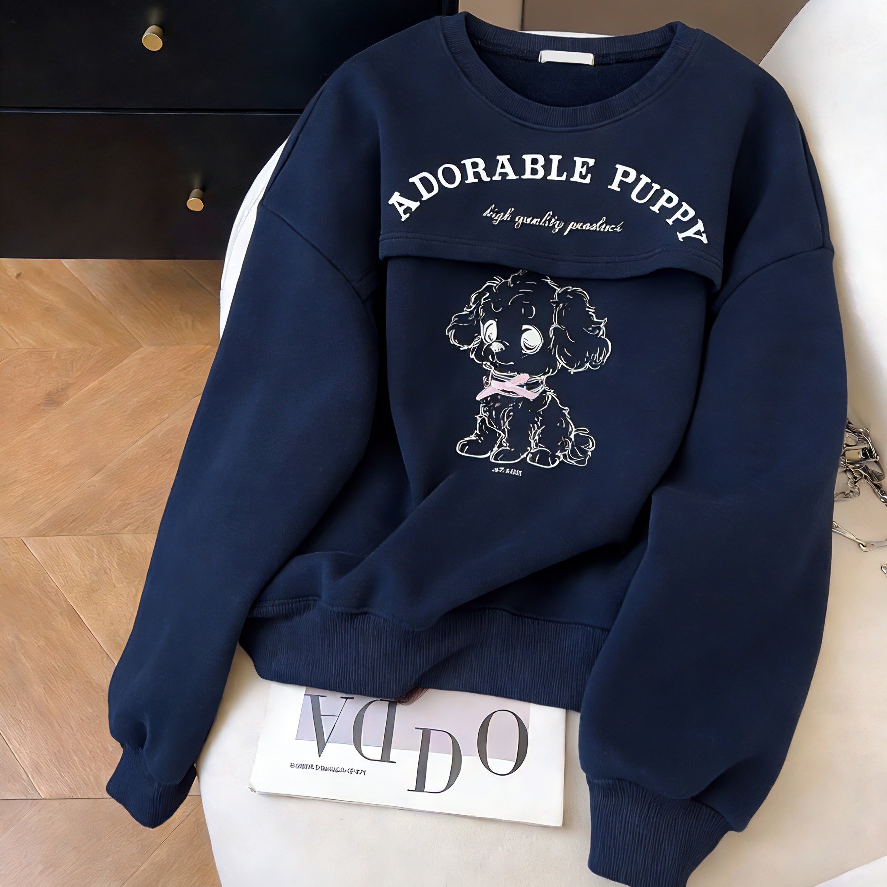 复古藏蓝色减龄印花圆领卫衣女春秋季时尚设计感宽松休闲百搭上衣,女装/女士精品,卫衣/绒衫,淘宝优惠券,粉丝福利购,淘宝优惠卷