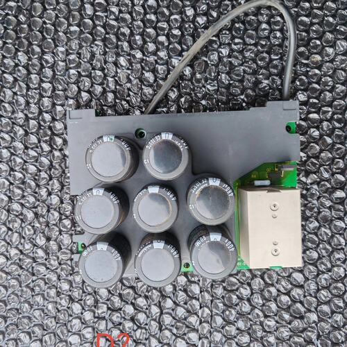 可维修安川v1000系列变频器电容板，11kw/15kw380v，议价