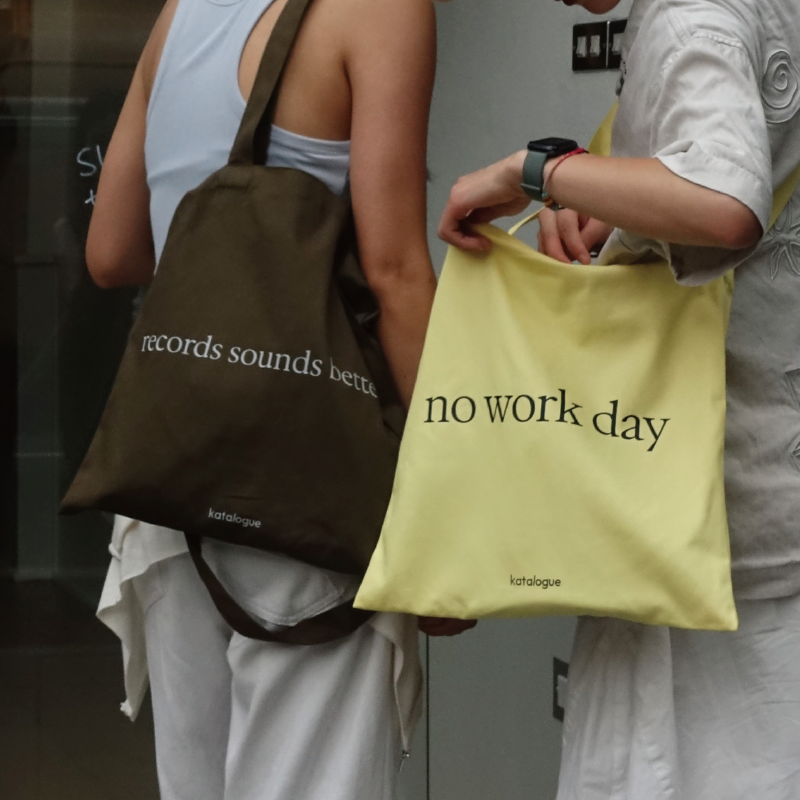 Katalogue Slogan系列帆布袋多色男女日系韩系通勤斜挎单肩印花