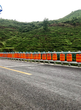 高速公路旋转桶防护栏旋转式黄色EVA滚转筒转子筒防撞桶护栏