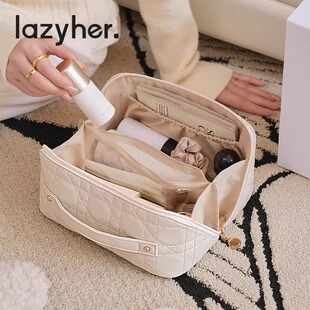 日本化妆包女2025新款高端便携式可爱大容量旅行化妆品洗漱收纳袋