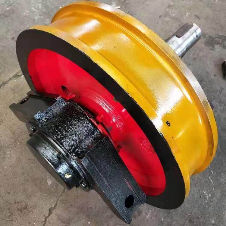 新品起重机行车车轮 直径600起重机配件 双边行车轮组主动轮从动