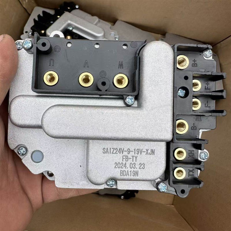 驻车空调控制器24v汽车货车房车车载电动压缩机变频启动器配件12v