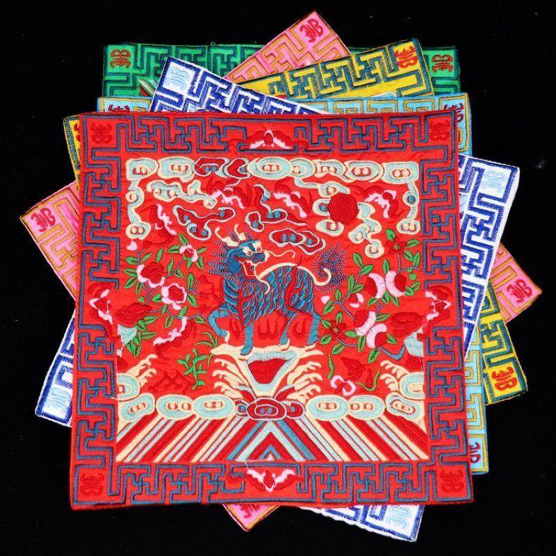 清代官服补子绣片武官一品麒麟绣花补子工艺礼品绣片鼠标垫茶杯垫