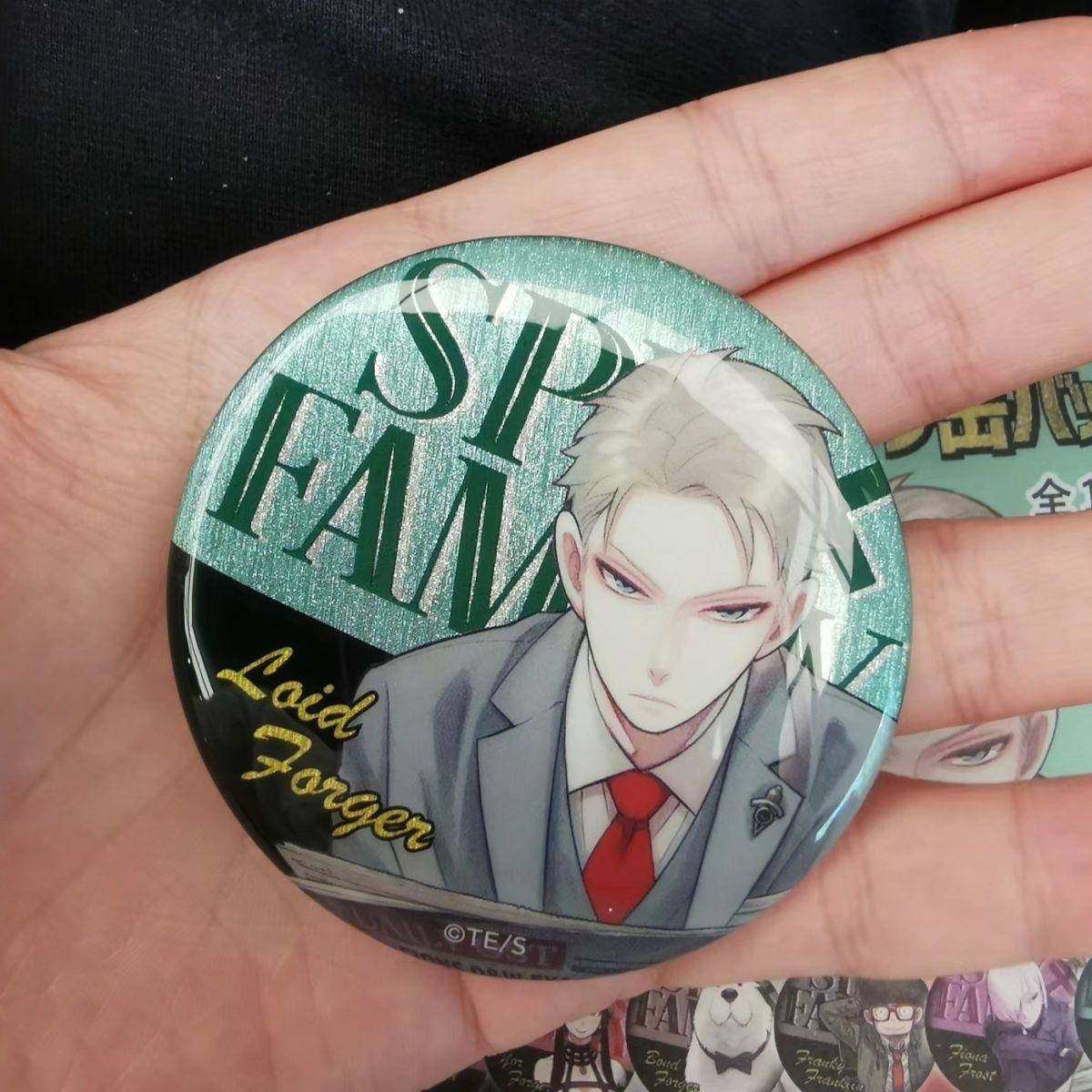 间谍过家家黄昏SPY动漫周边马口铁吧唧徽章胸章尼亚约尔