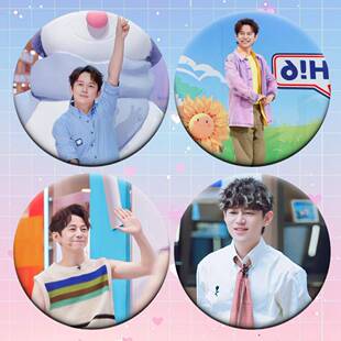 Hi6何炅徽章谷子吧唧58mm马口铁礼物明星周边书包创意挂件应援
