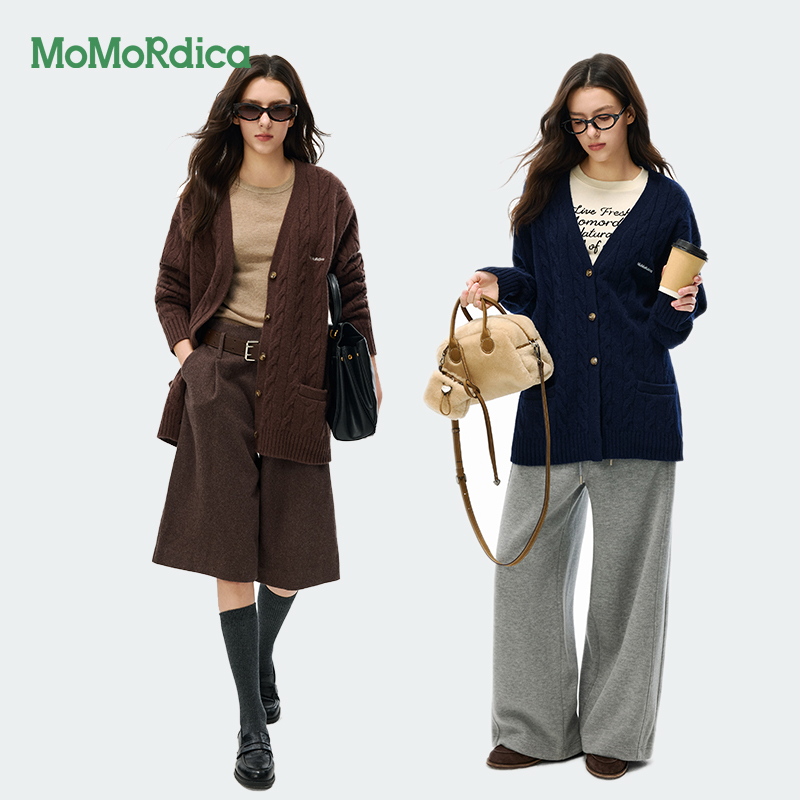 Momordica2025秋冬新款羊毛羊绒开衫V领绞花毛衣中长款针织外套
