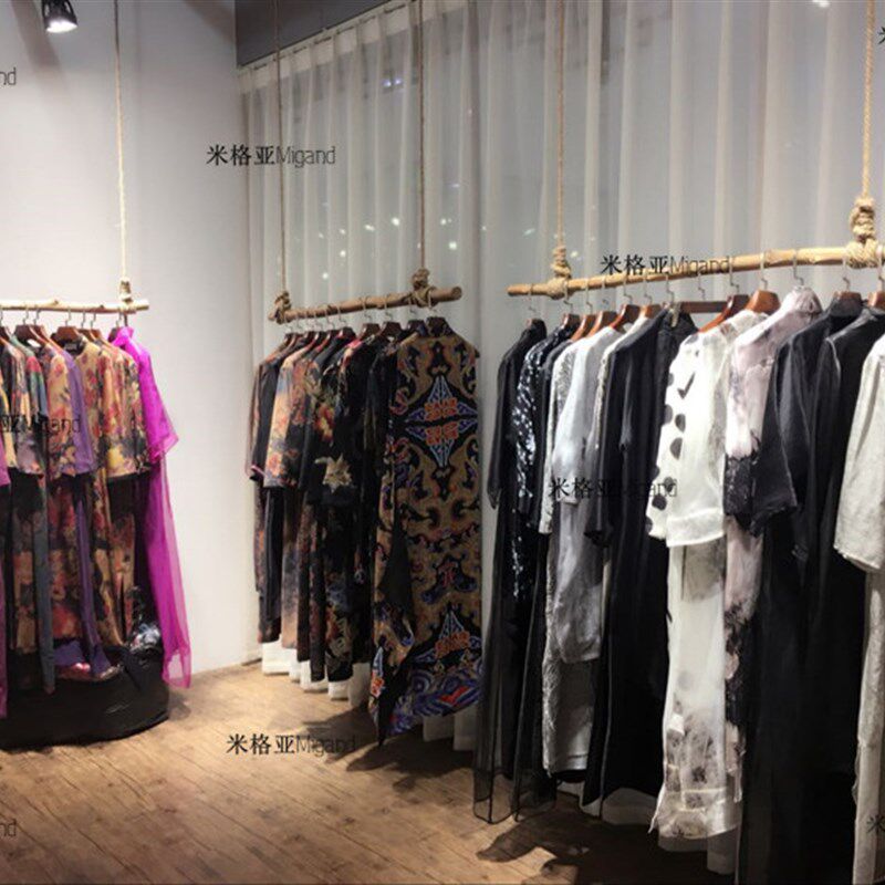 实木复古服装店升降衣架上墙服装架悬挂架正挂吊架调节衣挂展示架