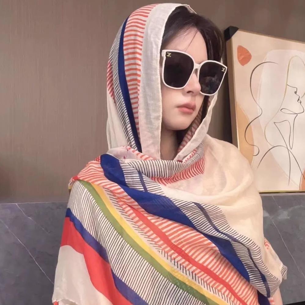 夏季防晒薄款披肩女2025新款条纹盘扣民族风旅行穿搭丝巾百搭纱巾