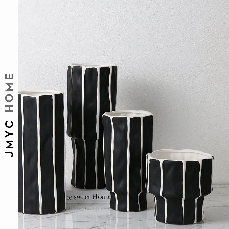 极速软装饰品g现代轻奢陶瓷裙摆花器样板房间家居客厅干花瓶餐桌