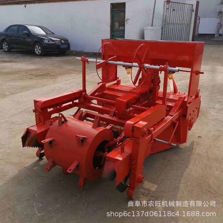 极速生产拱棚覆膜机四轮带起垄覆膜机红薯辣椒U苗床起垄盖膜机