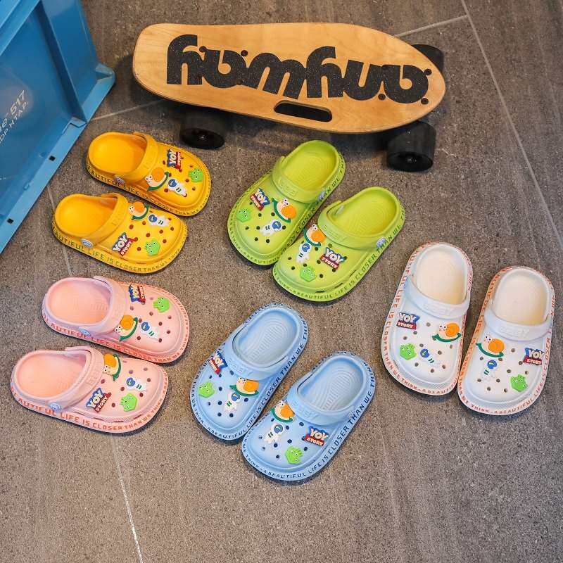 极速儿童洞洞鞋夏季卡通可t爱领航员包头凉拖鞋室内防滑外穿亲子