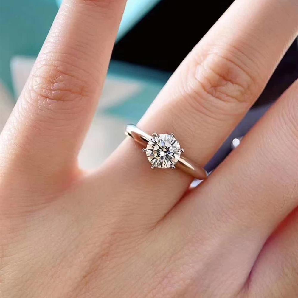 极速0.5ct-3ct D Colopr Moissanite Engagement Rings for Women