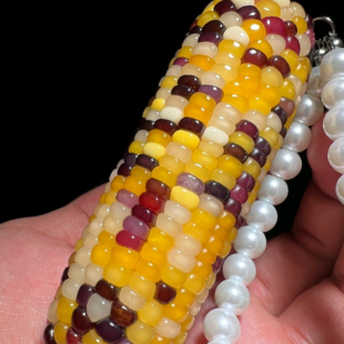 极速文玩真玉米手把件七彩宝石把件多G彩小宝石玉米把件盘玩迷你