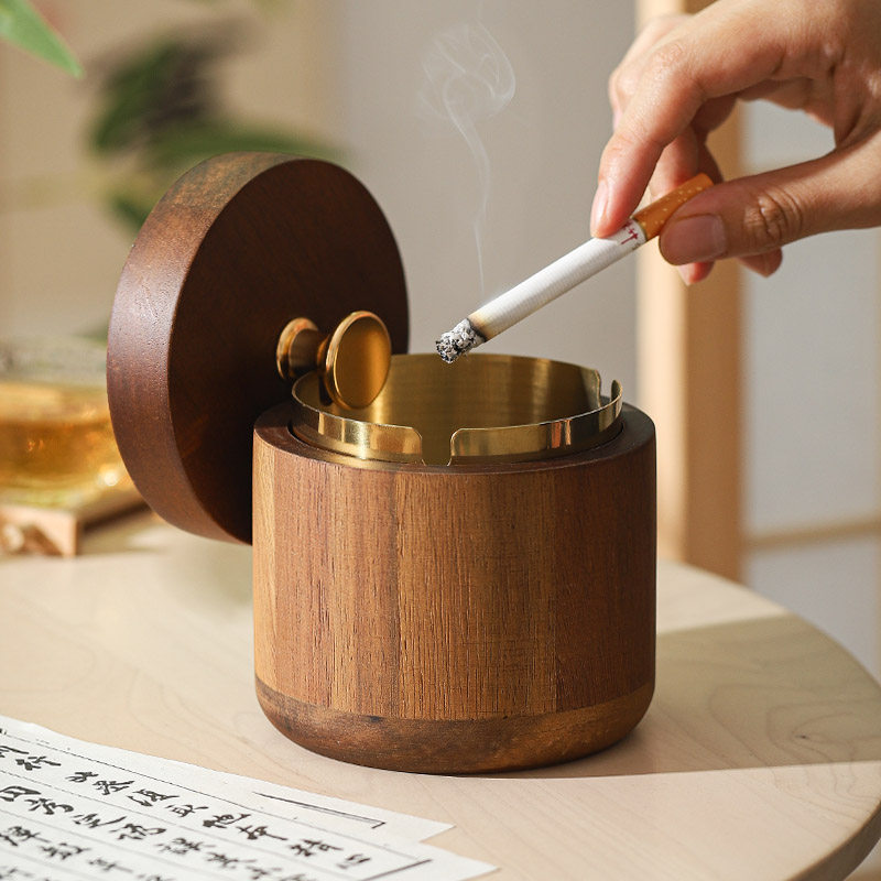 实木烟灰缸带盖子大号家用中式防飞灰客厅轻奢创意灰缸复古定制车