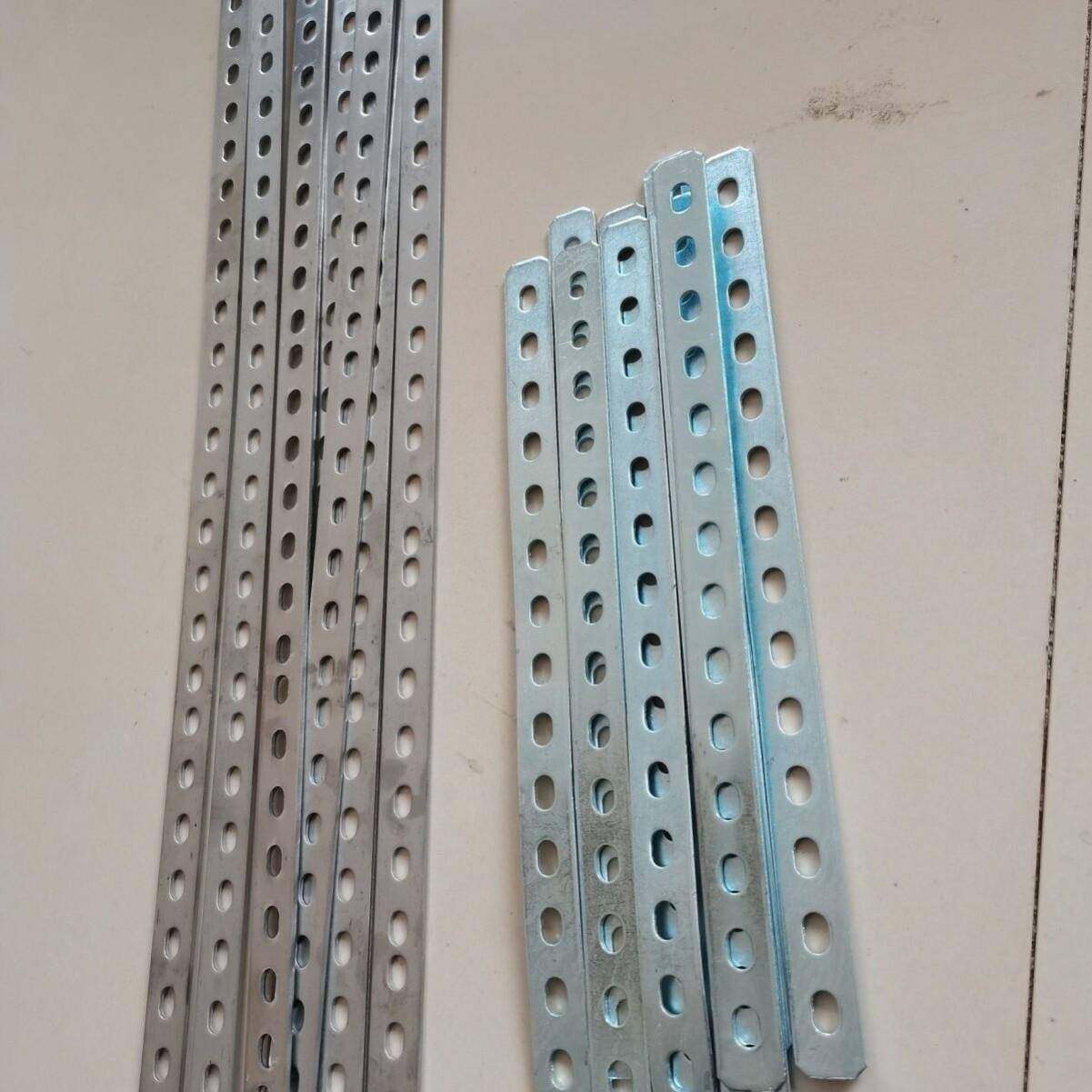 不锈钢板带孔铁条直条扁条加厚神器强力带孔扁条铁片改装角片