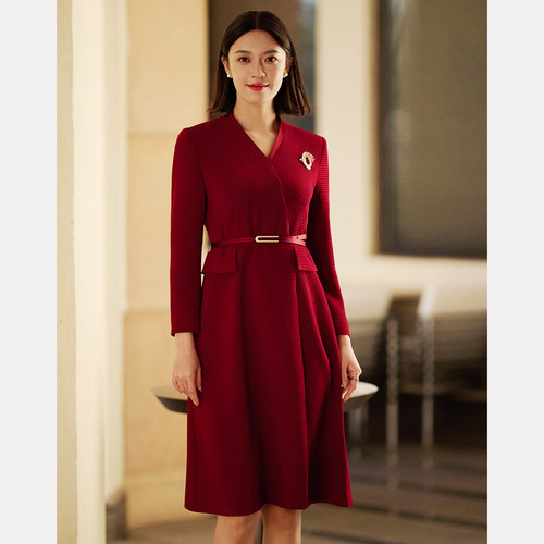 Pierre Cardin/皮尔卡丹女装26春季新款红色连衣裙P51004E5050T0