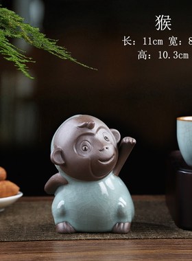 陶瓷生肖小鸡猴羊牛摆件可爱家居装饰客厅玄关桌面大号茶宠工艺品