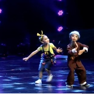 手机手机演出服《不做低头族》幼儿表演服《抬起V头》儿童舞蹈服