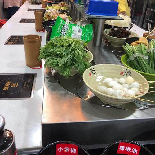 厂家直小 旋无锡传斯转火锅设备环 7供6寿司链板输送机 餐盘输送