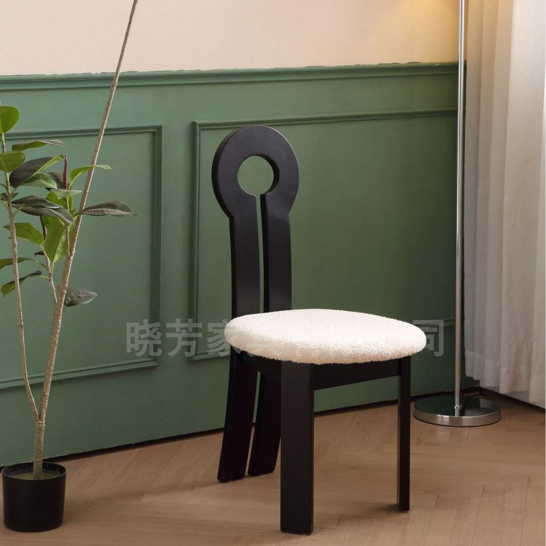 北欧实木餐椅钥匙椅中古诧寂风家用设计师网红化妆椅靠背椅子复古