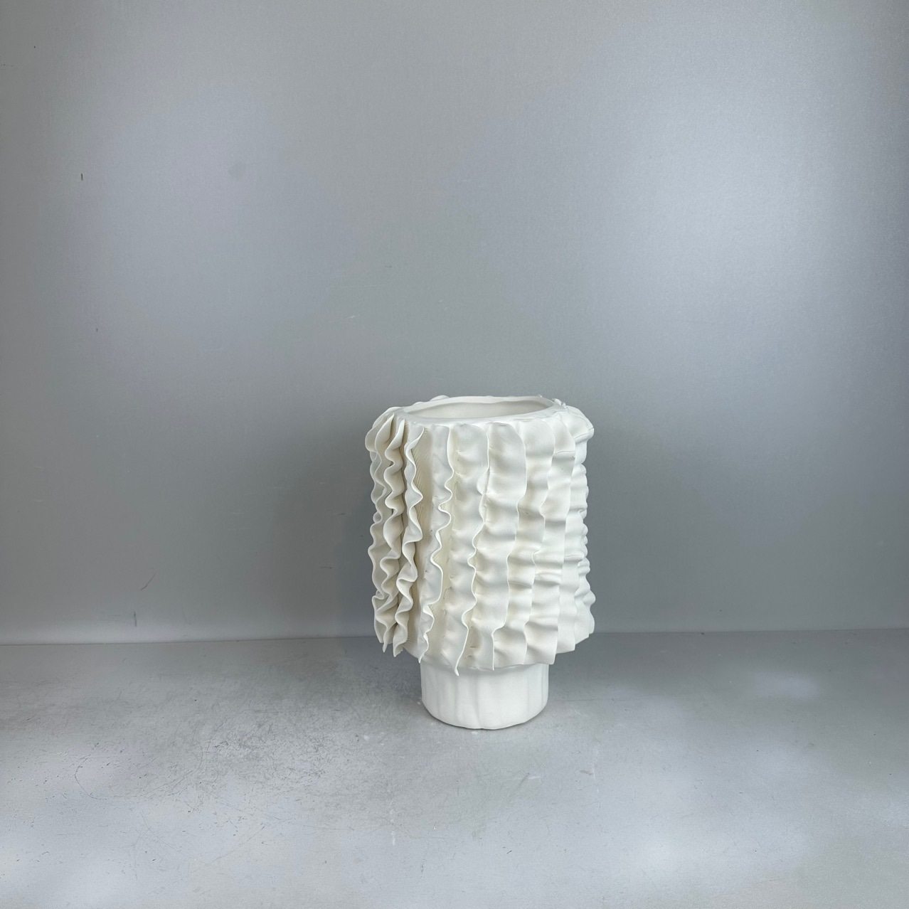 妖及北欧样板间创意花艺售楼处酒店陶瓷白色花器绣球绿色花束摆件,电子元器件市场,电线扎带/束线带,淘宝优惠券,粉丝福利购,淘宝优惠卷