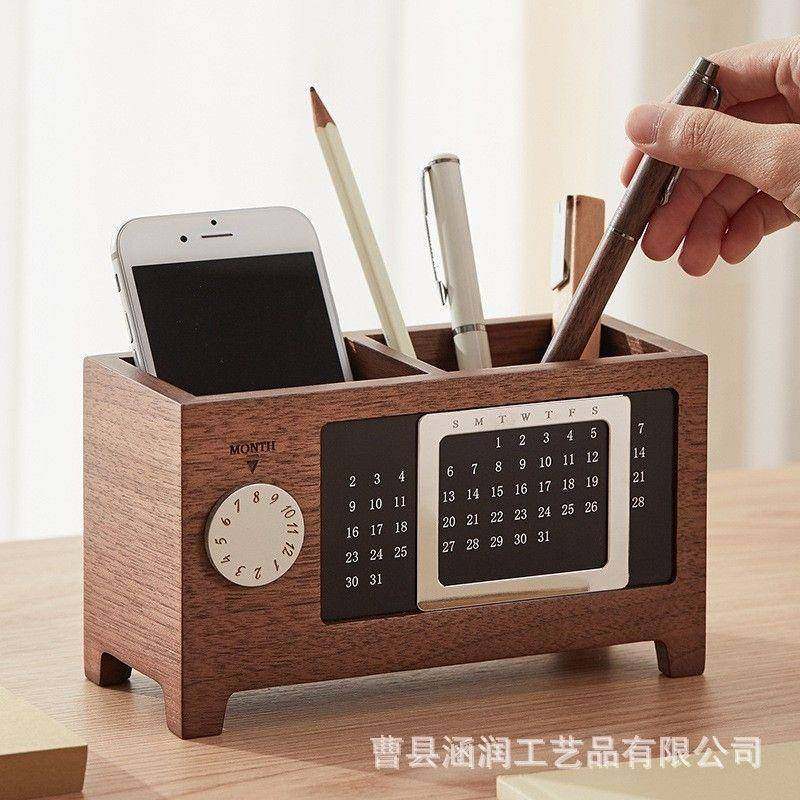 万年历笔筒分隔胡桃木桌面收纳盒多格创意办公文具用品多功能新款