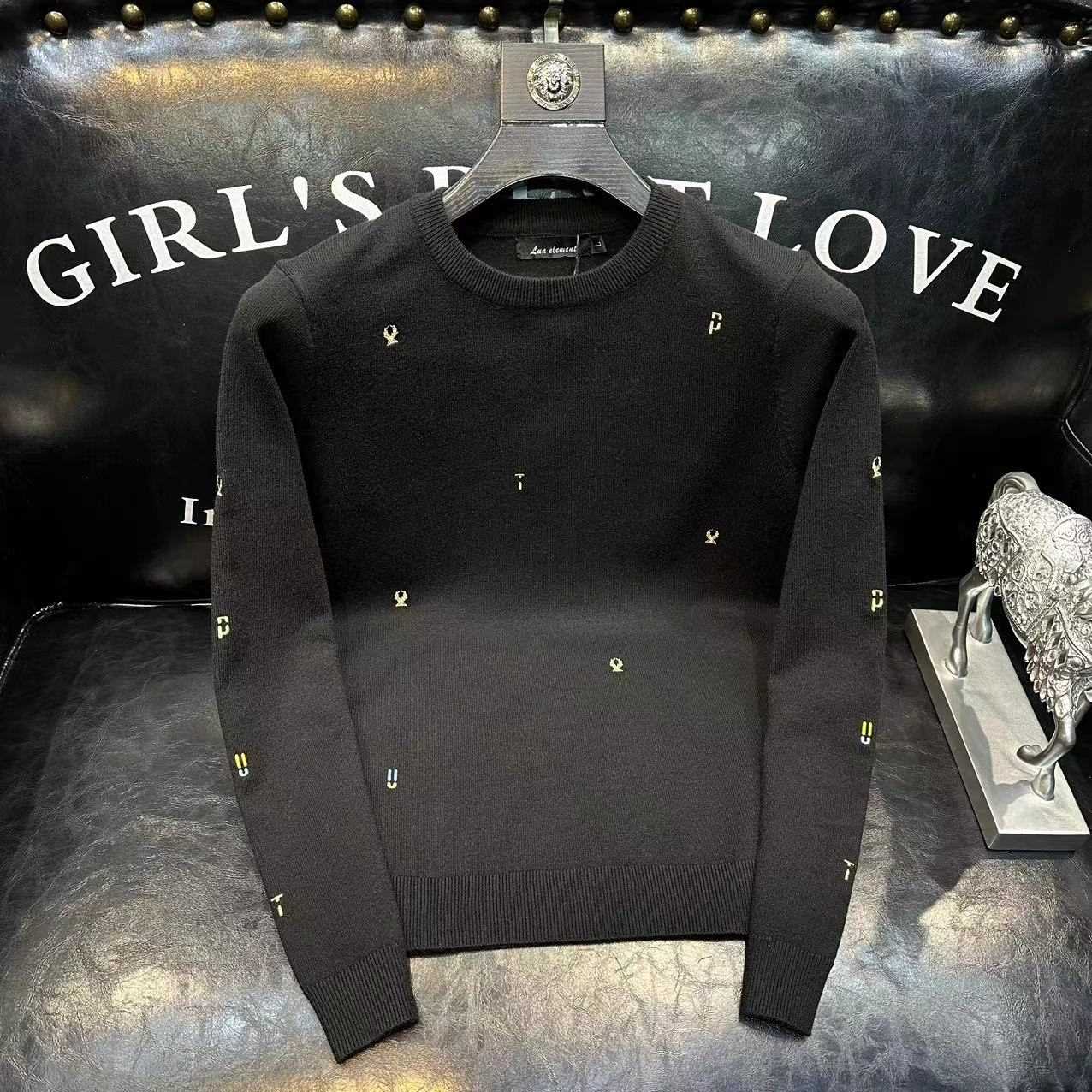 秋冬季男圆领长袖红色毛衣毛线针织衫男士本命年潮流打底保暖内搭