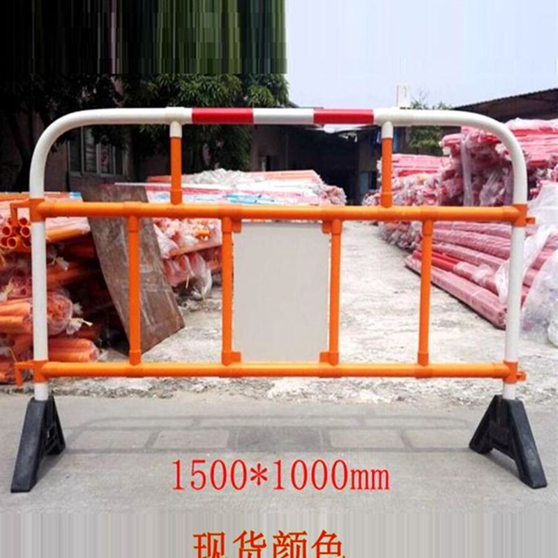郑安Pvc橡胶护栏专用港澳交通护栏道路隔离护栏活动护栏塑料橡胶