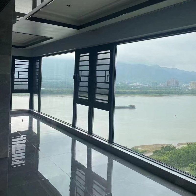 珠海坚美凤铝断桥铝门窗封阳台落地窗隔音玻璃窗平开窗纱一体定制