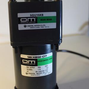 东方微型马达交流电压220V/110V90W调速减速电动机现货供应调速器