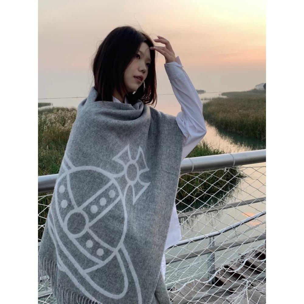上海故事2026新款大土星标彷羊绒围巾女双面流苏披肩高级感围脖子