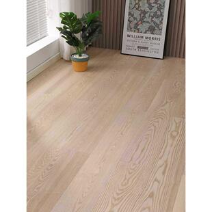 A级新桃三板层实木复合地人字拼鱼骨柚橡木黑胡锁木扣原木919地板