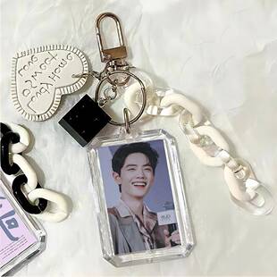 肖战周边压克力钥匙扣图片定制同款证件照小卡书包小挂饰朋友礼物