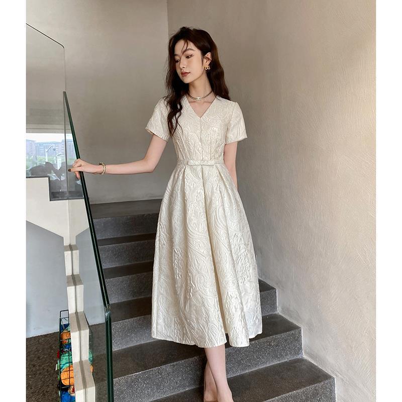 日常晚礼服裙法式轻奢小众订婚礼服订婚平时可穿2025新款连衣裙