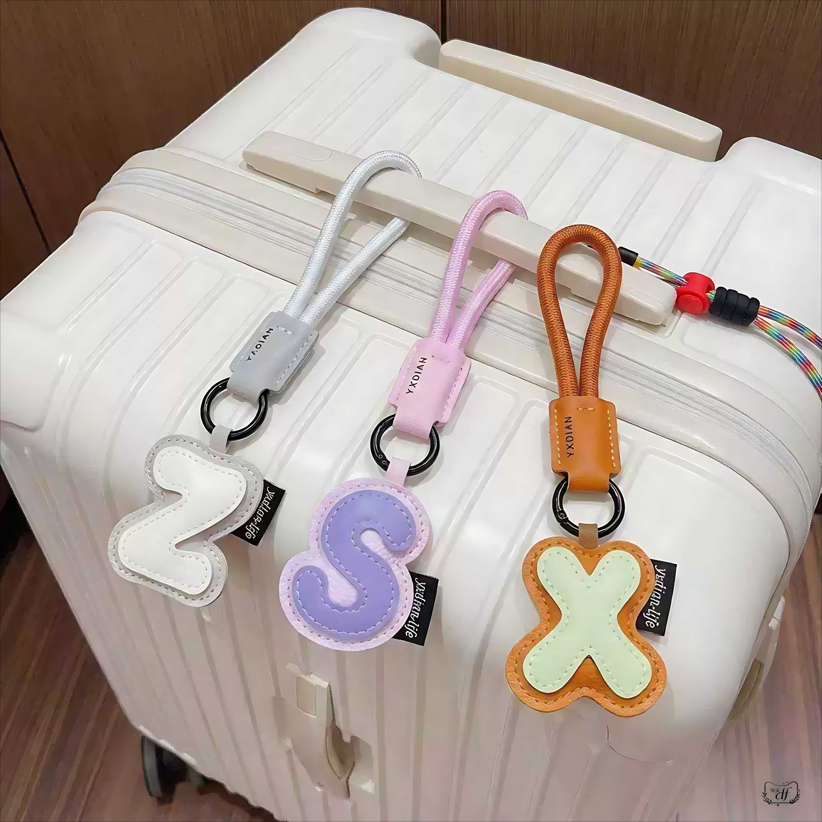 行李箱防丢神器!字母款防丢牌出差旅行箱标识牌挂牌托运登机牌