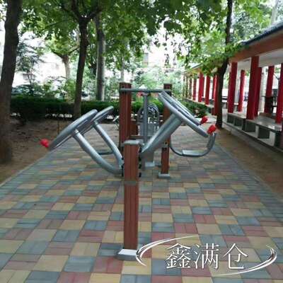 新小区公园国标塑木健身材FNQ组合室外器户外塑木健路身径太极轮