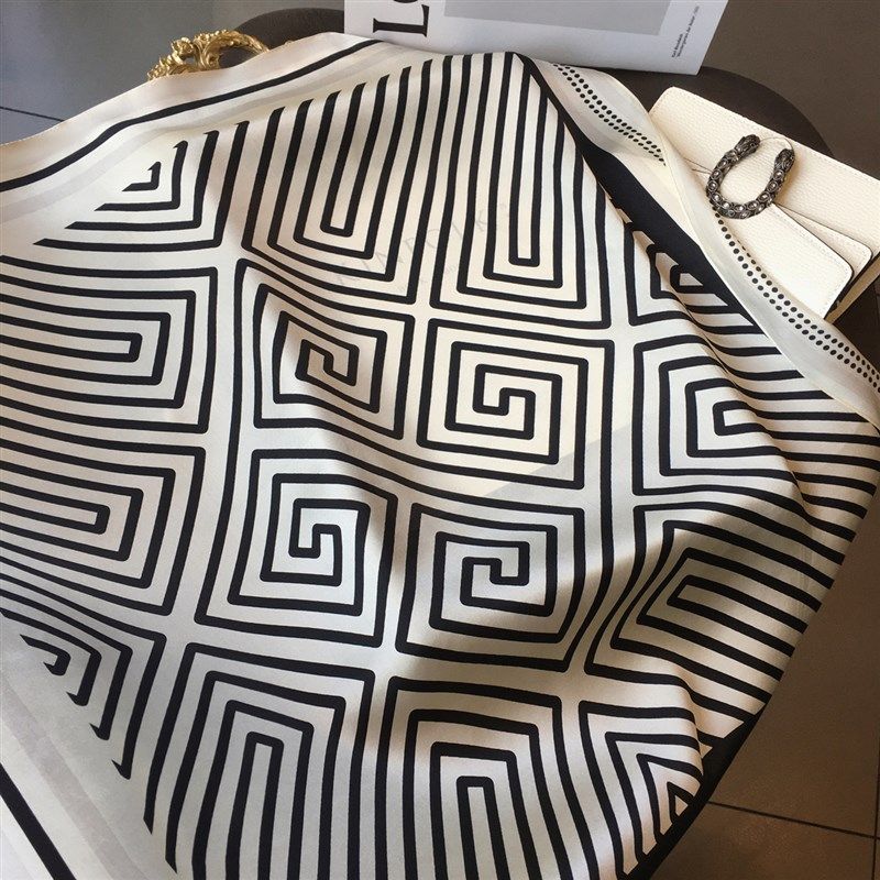 杭州丝绸100%桑蚕丝丝巾韩国条纹波点H真丝围巾大方巾春季百搭披