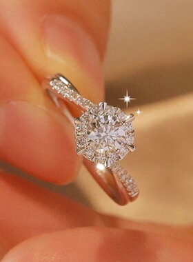 女士纯银莫桑石开口扭臂戒指