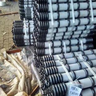 河北鹏飞输送机辊托梳型螺1旋联矿用标准三托辊