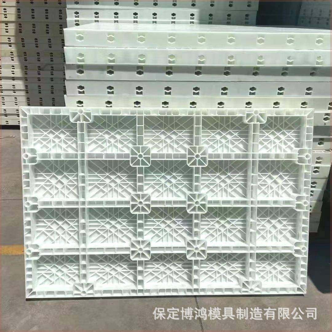 现浇塑钢模板挡土水墙VUD防墙涵洞管廊框架梁混凝土泥撞水沟钢塑