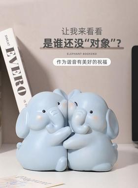 可爱创抱抱鸭桌面书立树脂摆件14825意挡侣装饰送闺蜜朋友情情人