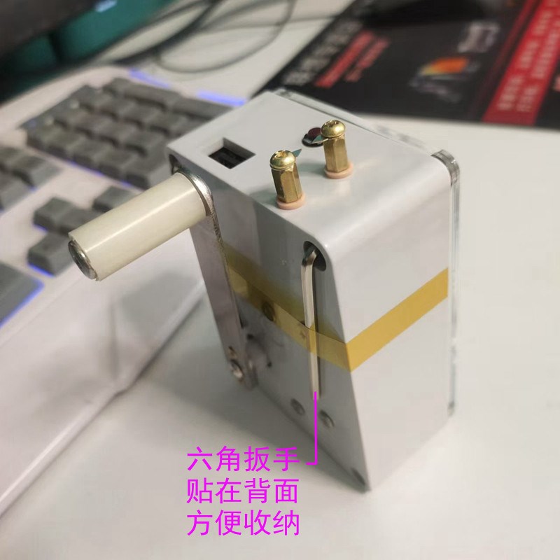 手摇发电机点火照明USB应急充电便携频闪SOS灯光遇险呼救搜救指引