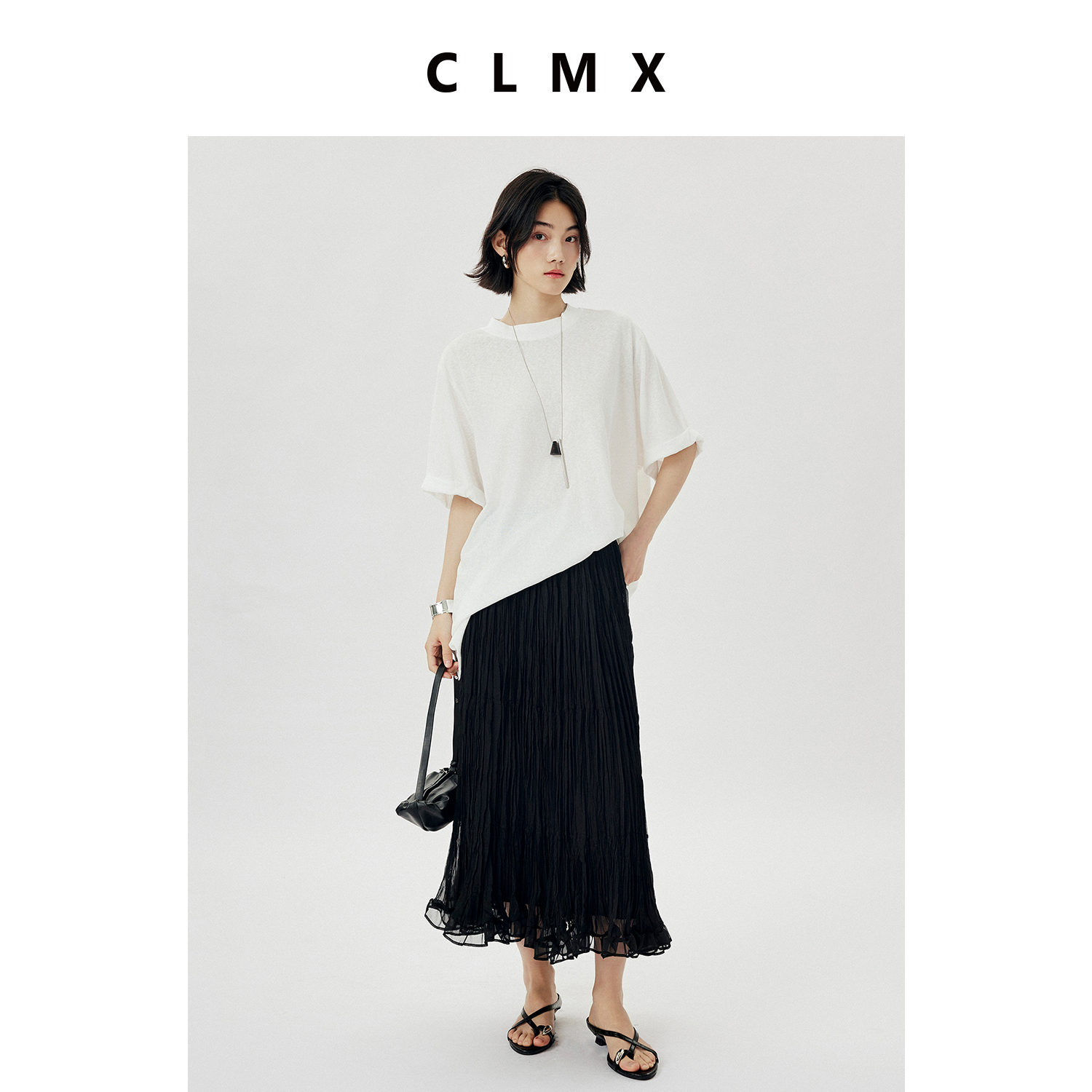 CLMX圆领亚麻亲肤舒适干爽透气上衣惬享慵懒舒适短袖简约白搭T恤
