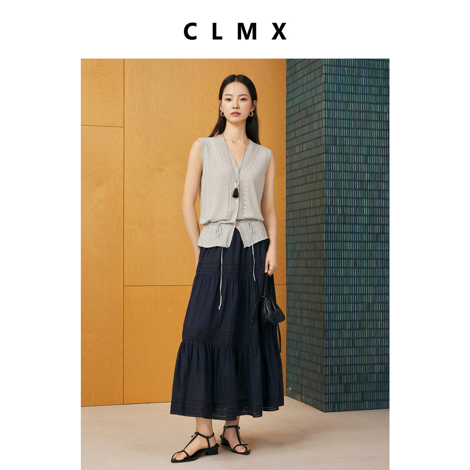 CLMX复古棉亚麻针织正肩系带V领背心女夏季通勤气质高级无袖上衣
