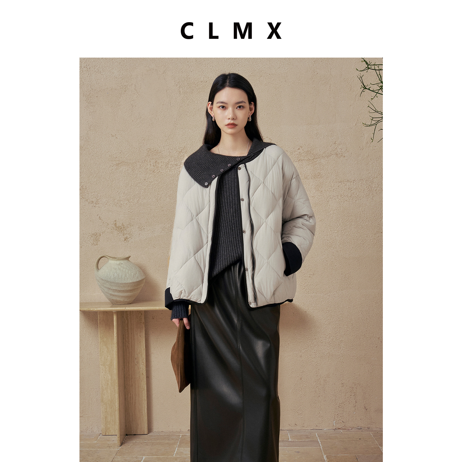 CLMX双色正反两穿圆领羽绒服莱赛尔锦纶混纺秋冬通勤上衣外套女