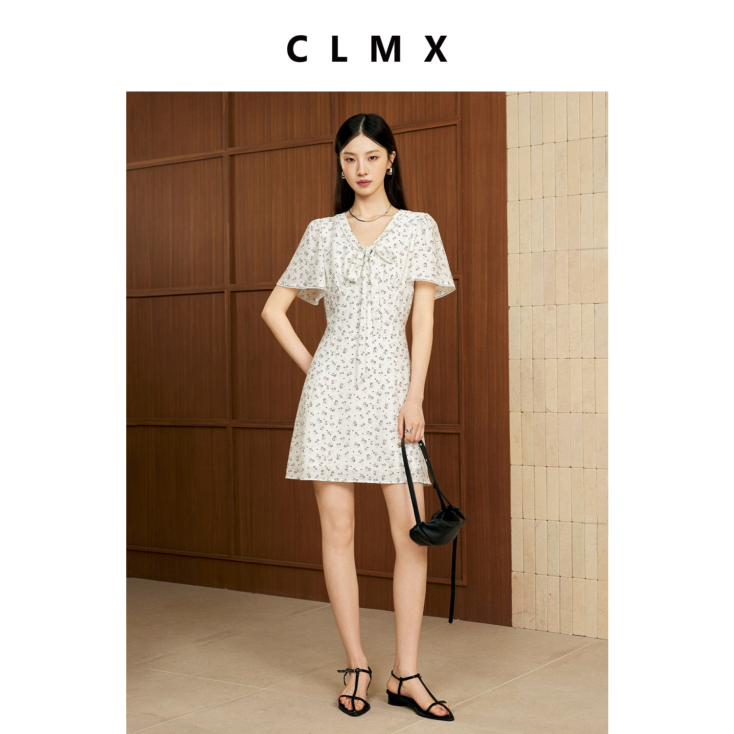 CLMX亚麻V领碎花短袖连衣裙