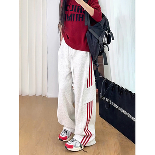 花灰色重磅加绒条纹卫裤男款秋冬三条杠拼接裤子直筒运动休闲长裤