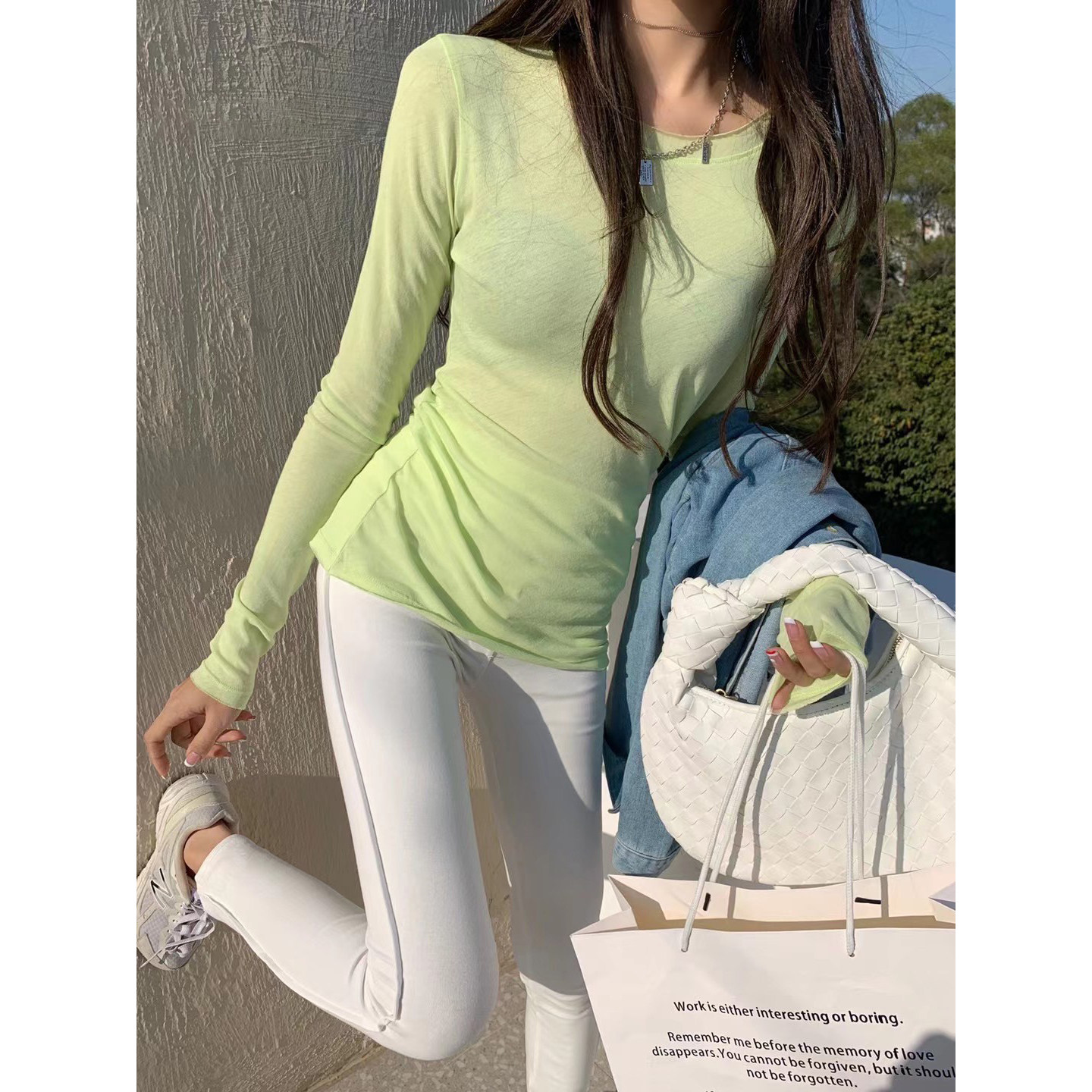 多巴胺苹果绿色修身打底衫女夏季轻薄防晒长袖t恤微透防晒罩衫