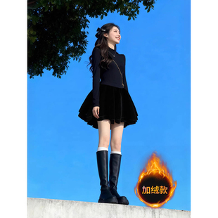 黑色小个子连衣裙女冬季短款蓬蓬裙长袖赫本风收腰裙子高级感新款